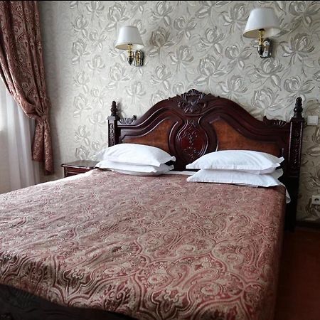 Lion Hotel Αστάνα Εξωτερικό φωτογραφία